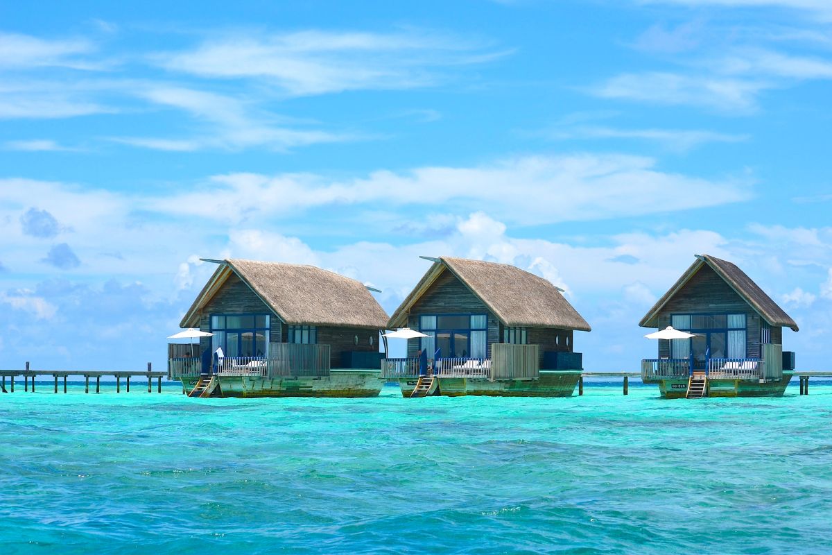 Villa Pantai Pasir Putih